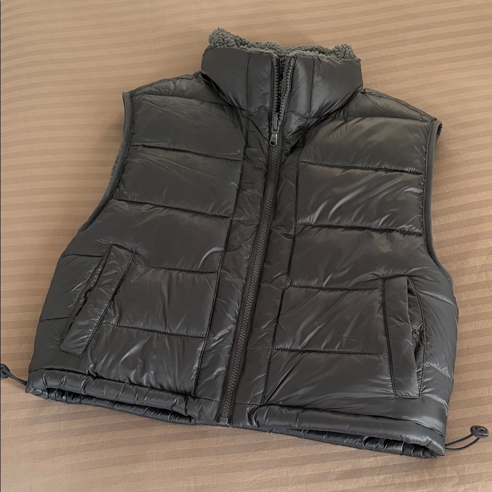 Hollister Dark Green Puffer Vest